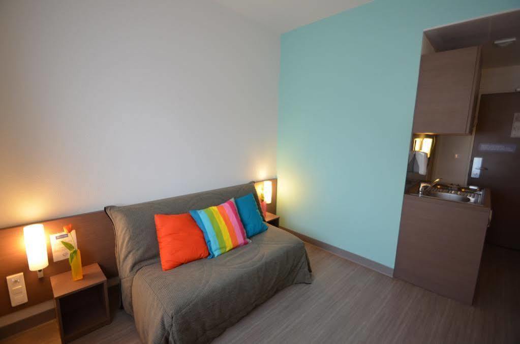 Pauseome Apparthotel Кан Екстериор снимка